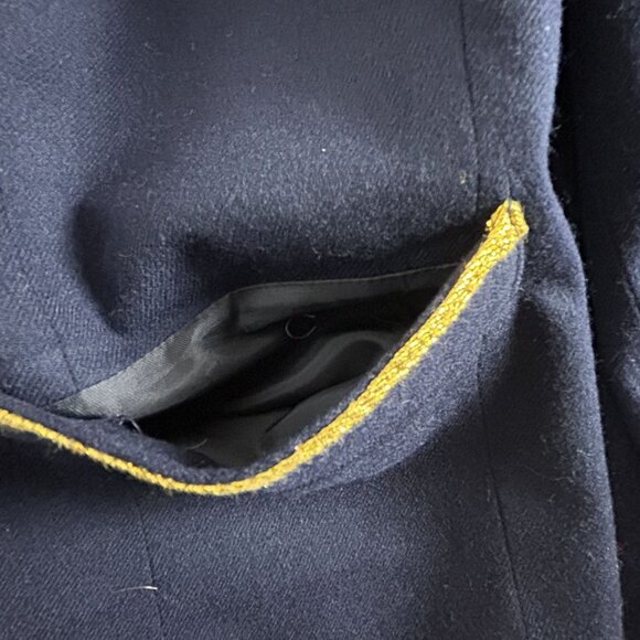 Vintage Evan-Picone Woman Navy Blue Blazer Jacket Gold Trim & Buttons Size 16W - Picture 4 of 9